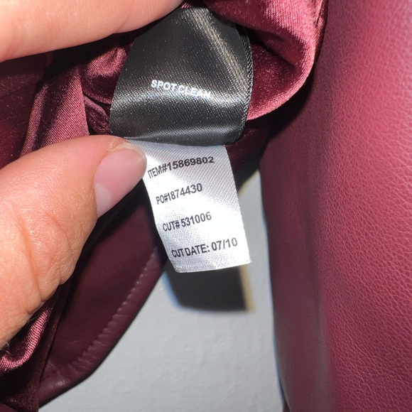 TORRID Maroon Faux Leather Jacket Size 4 - Picture 8 of 9
